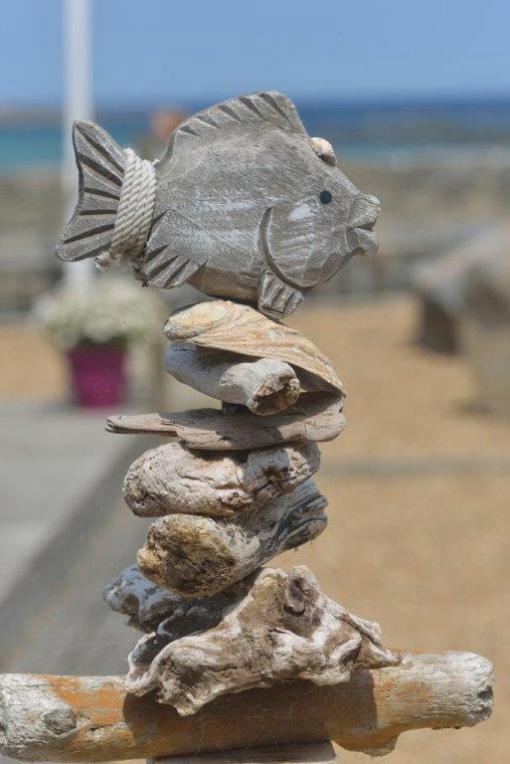 Driftwood Inn Saint Saviour Buitenkant foto
